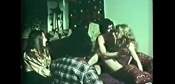  The seduction of Lyn Carter (1974) - Blowjobs & Cumshots Cut